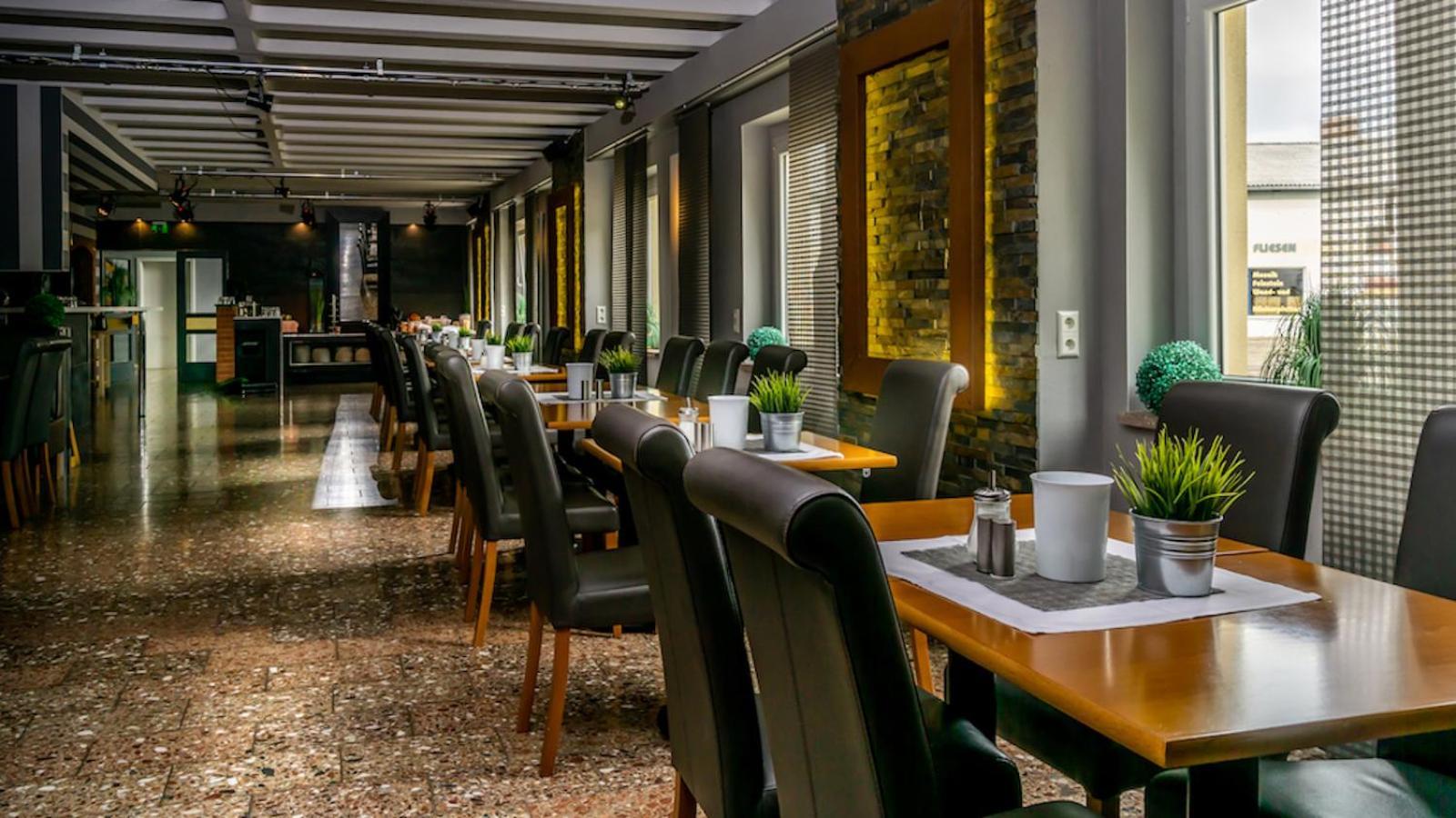 Sl'Otel Budget برنبورغ المظهر الخارجي الصورة
