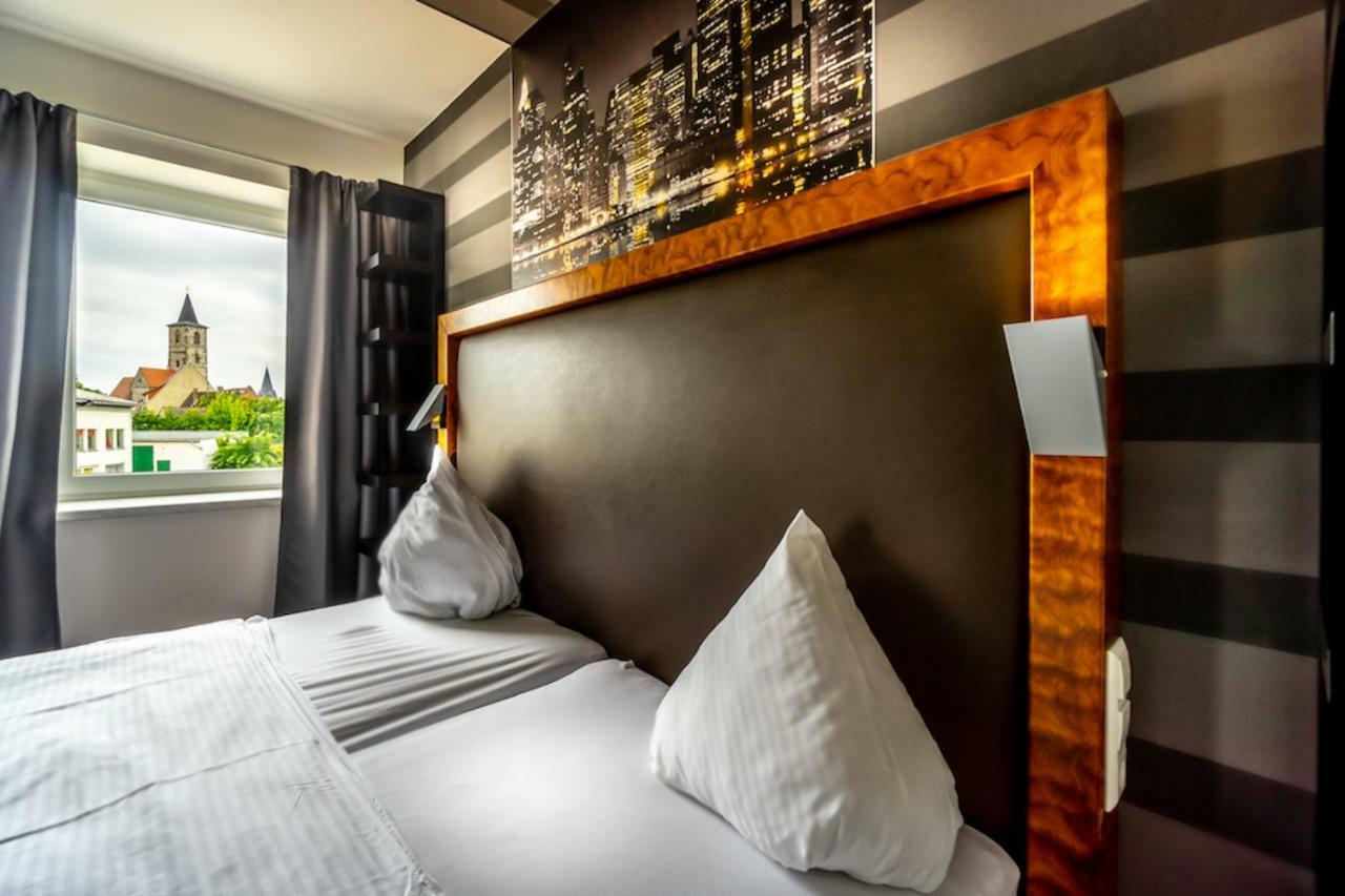 Sl'Otel Budget برنبورغ المظهر الخارجي الصورة