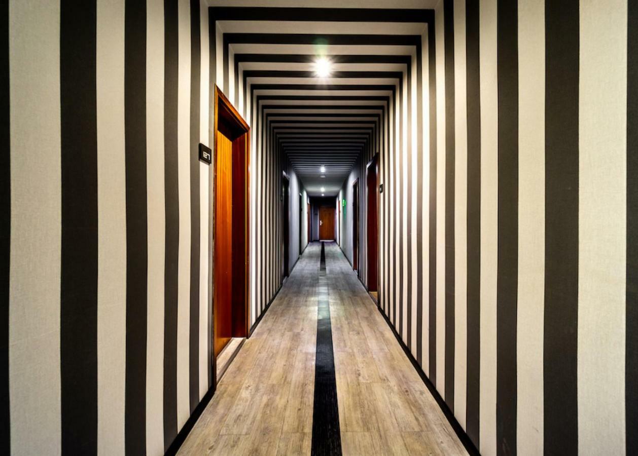 Sl'Otel Budget برنبورغ المظهر الخارجي الصورة