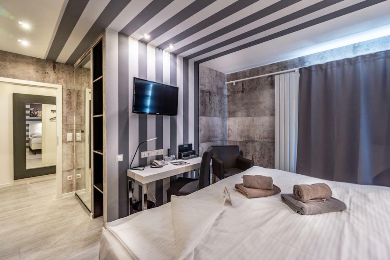 Sl'Otel Budget برنبورغ المظهر الخارجي الصورة